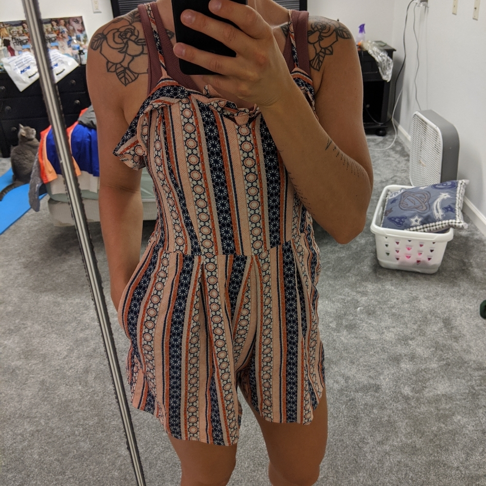 Polyester floral zip shorts romper